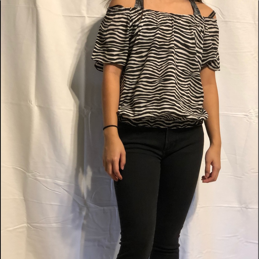 Michael Kors black and white animal print blouse M